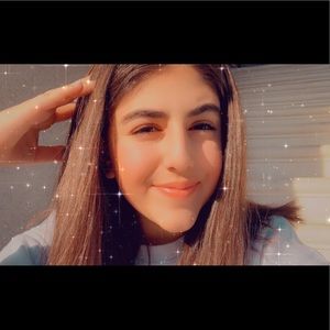 Meet your Posher, Melanie